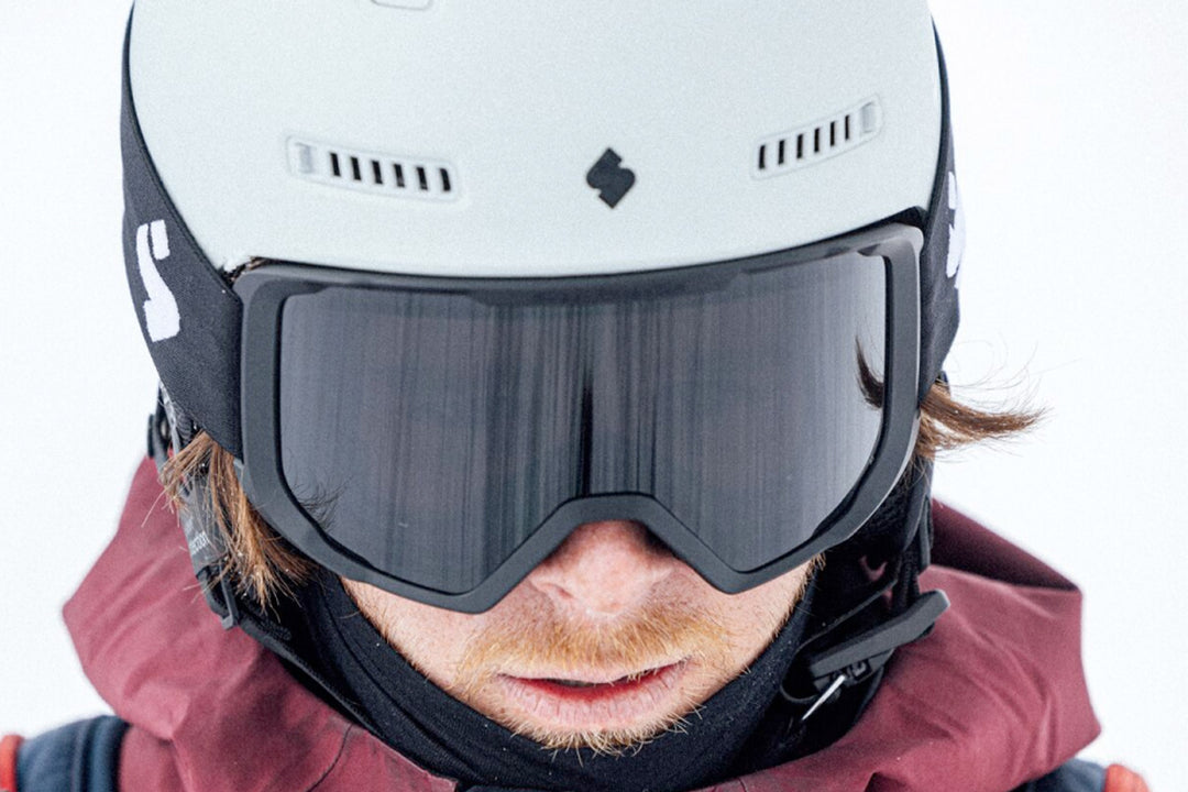 What makes a good ski helmet