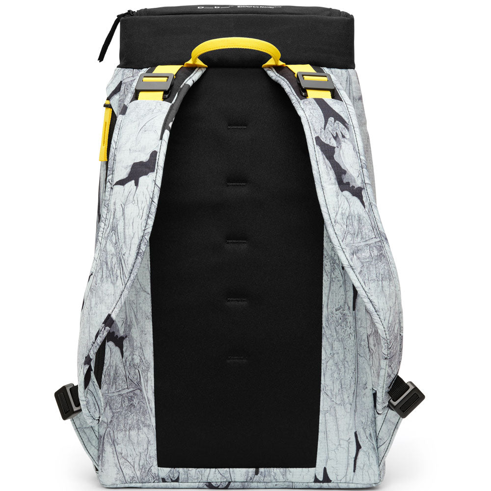 Hugger Backpack 25L