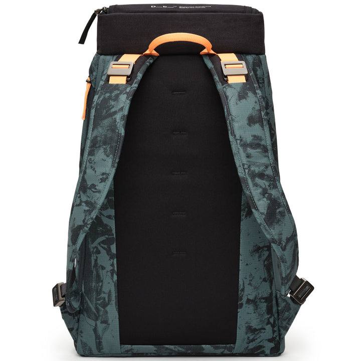Hugger Backpack 30L