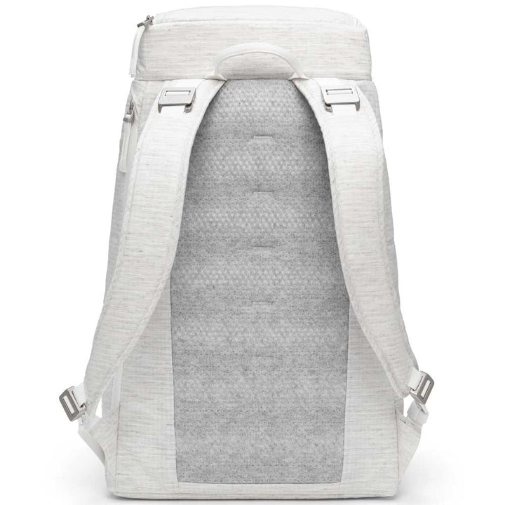 Hugger Backpack 30L - Clean Slate 2025