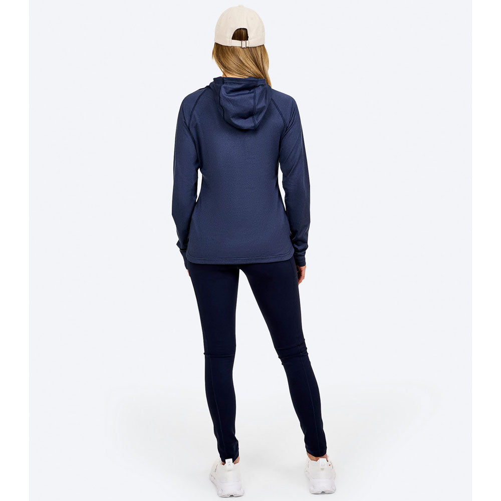 W Comfort Hood
